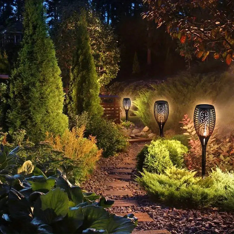 Lampes solaires à flamme vacillante pour jardin